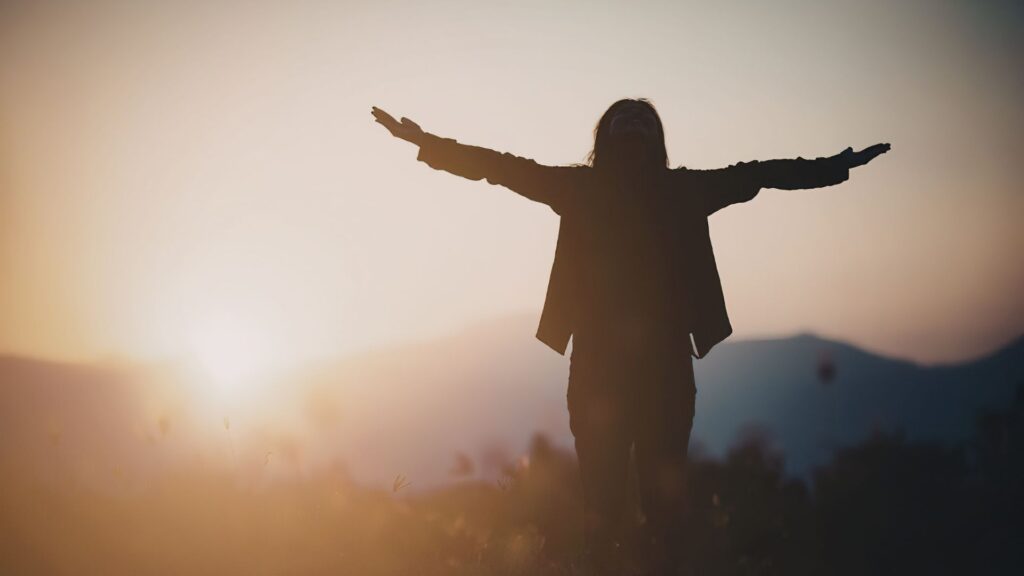 美しさと賢さを両立する私のスタイルをまとめたジュエリー選び